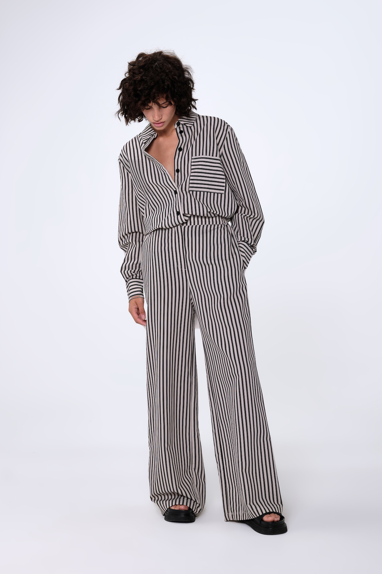 Aligne Bluza 'Farley'  kremna / črna / bela